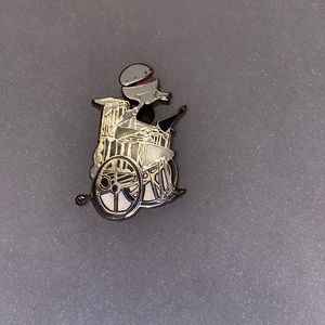 Super rare Disney parks the nightmare before Christmas Dr. Finkelstein AP pin
